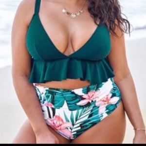 Cupshe top and bottom set